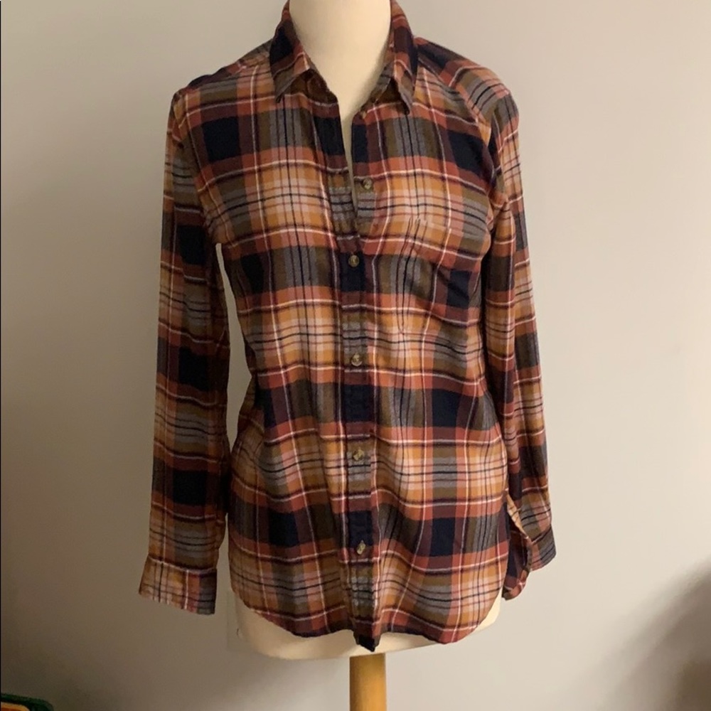 American Eagle Women’s Button Down Shirt